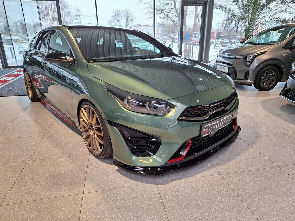 Kia ProCeed