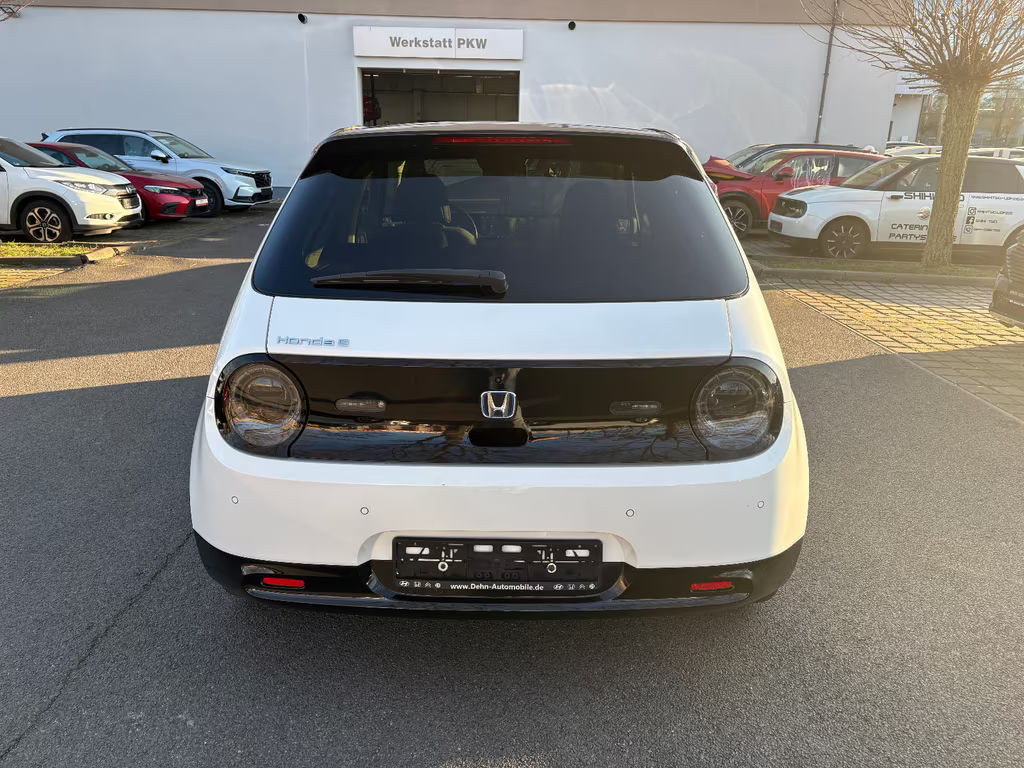 Honda e