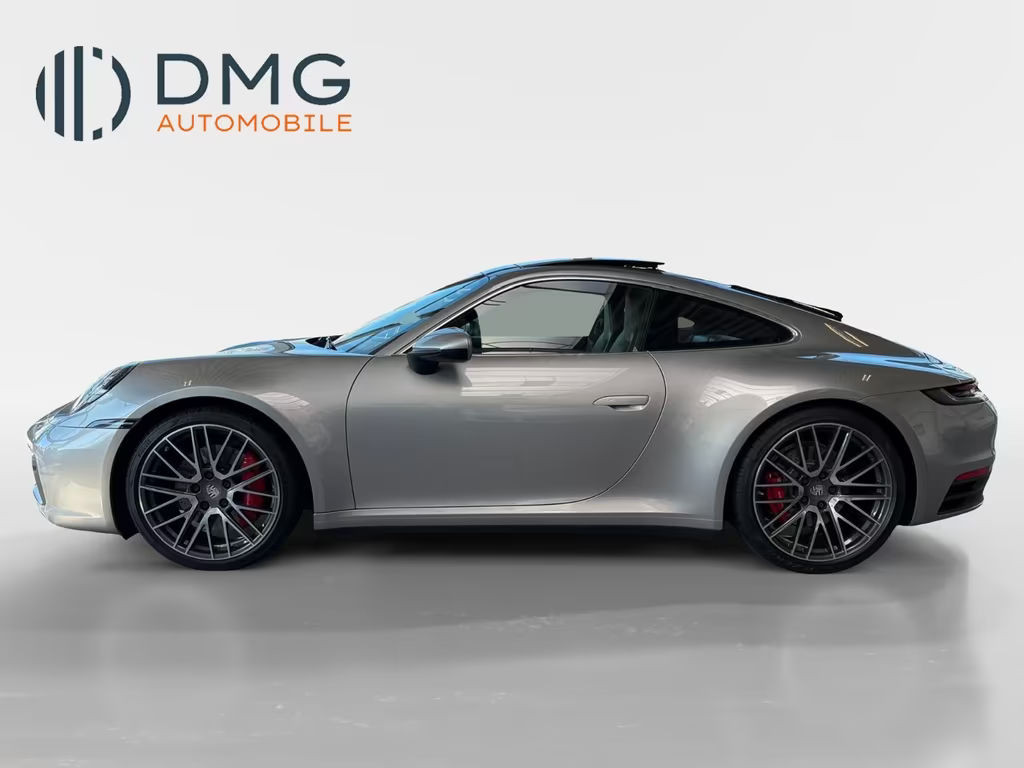 Porsche 911 2022 Benzine