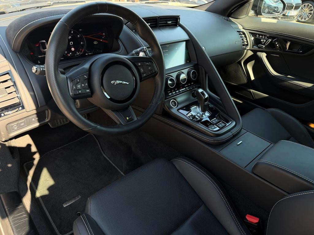Jaguar F-Type