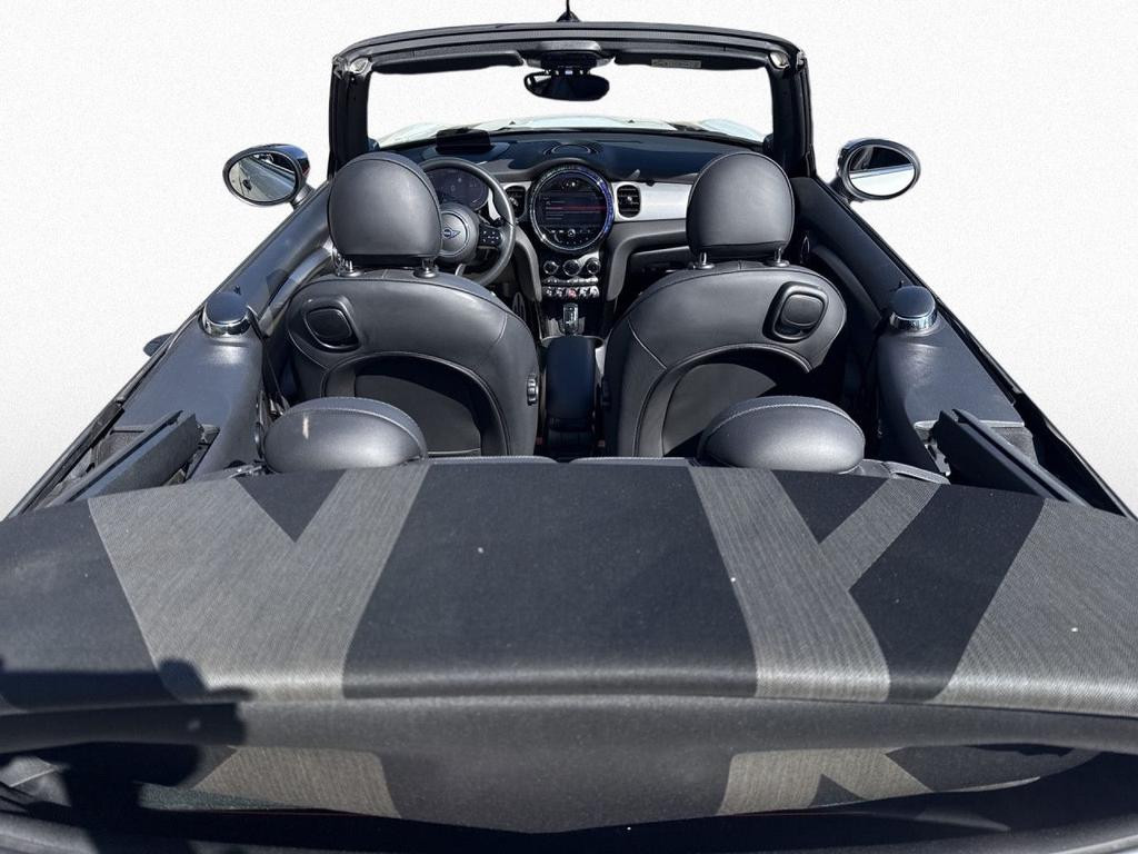 Mini John Cooper Works Cabrio