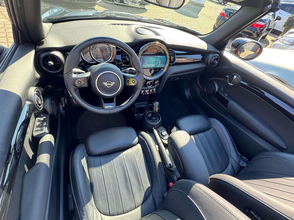 Mini John Cooper Works Cabrio