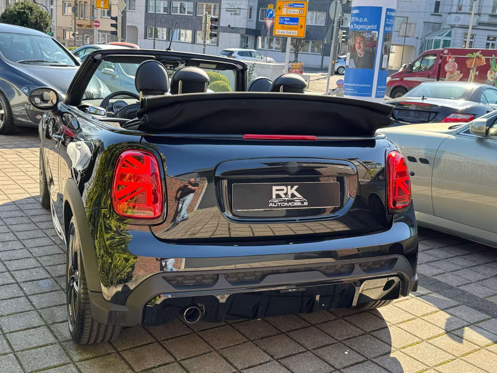 Mini John Cooper Works Cabrio