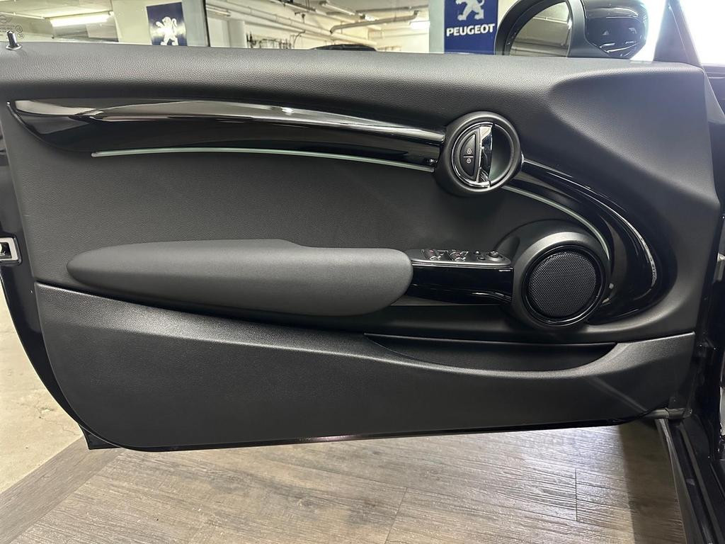 Mini John Cooper Works Cabrio