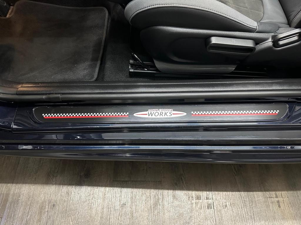 Mini John Cooper Works Cabrio