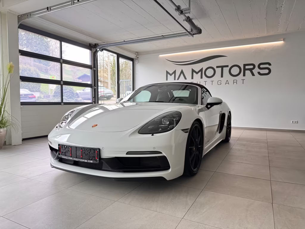 Porsche Boxster 2021 Benzine