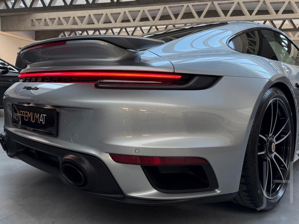 Porsche 911 2024 Benzine