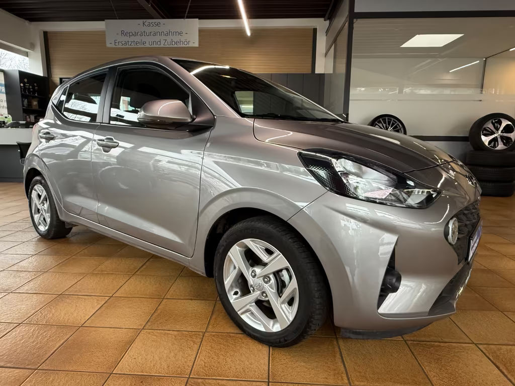 Hyundai i10 2023 Benzine