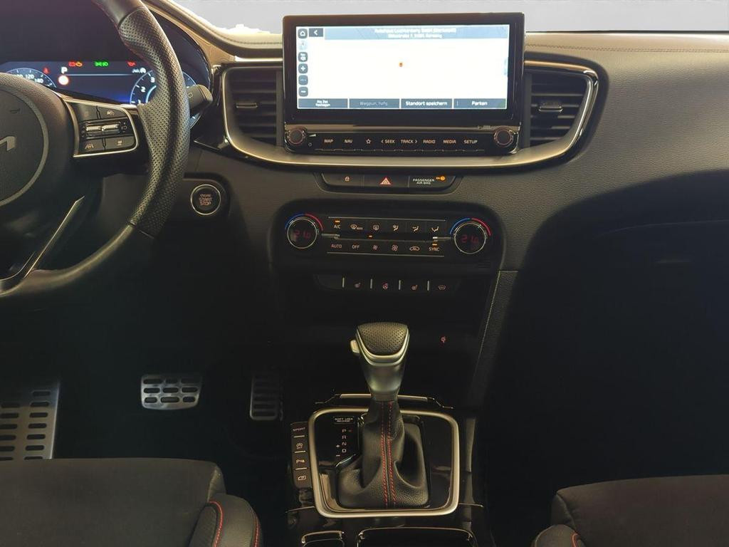 Kia ProCeed