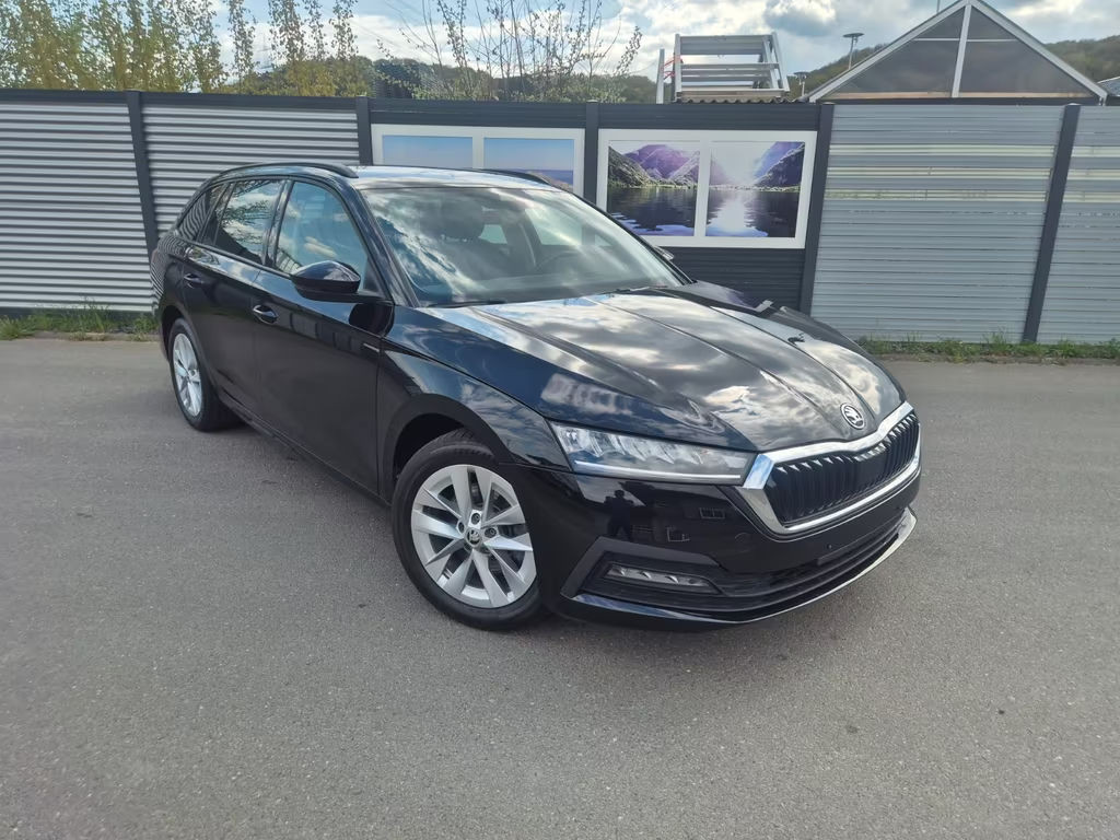 Skoda Octavia 2022 Hybride Benzine