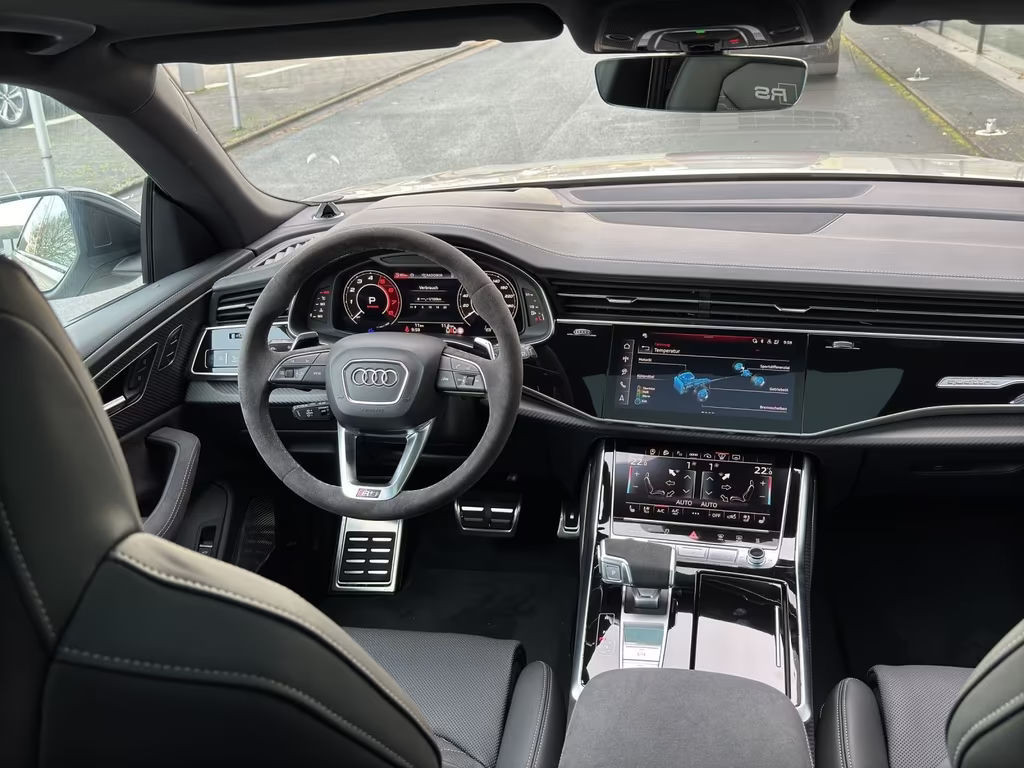 Audi RS Q8