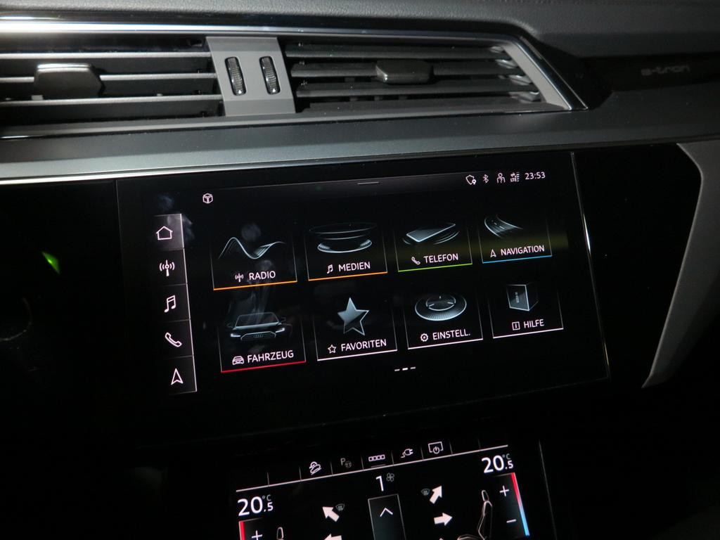 Audi e-tron