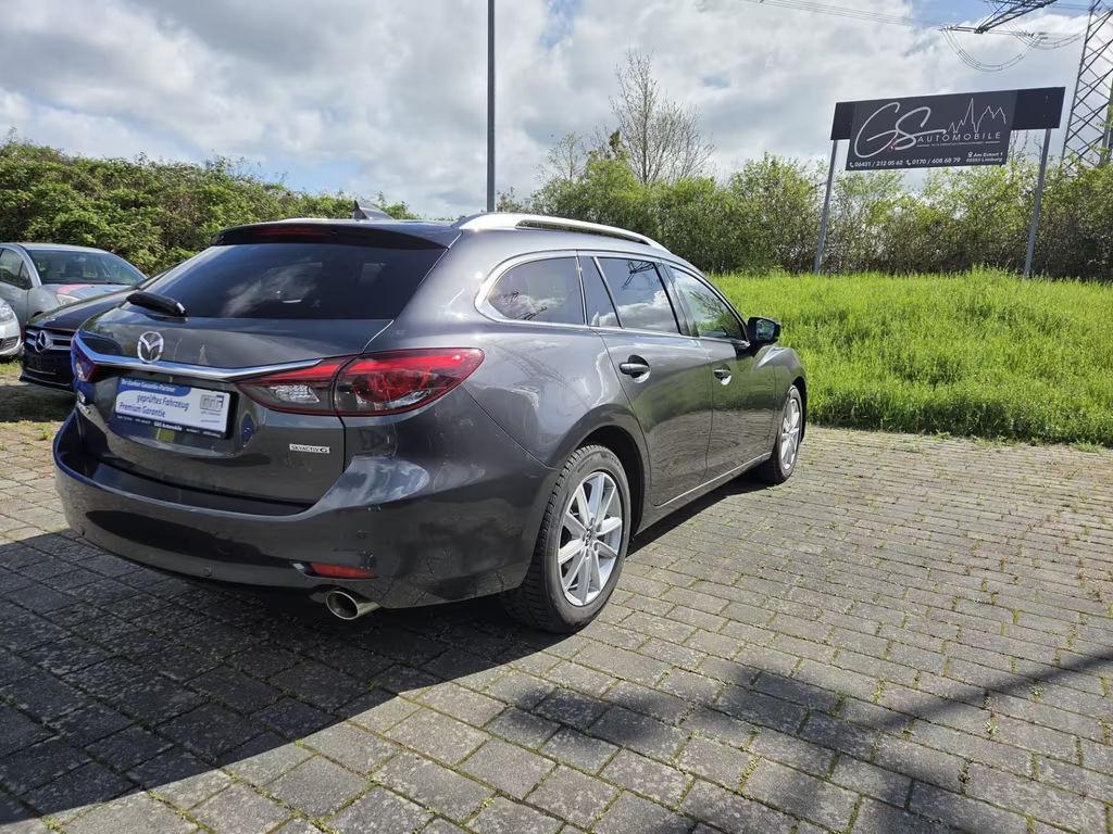Mazda 6