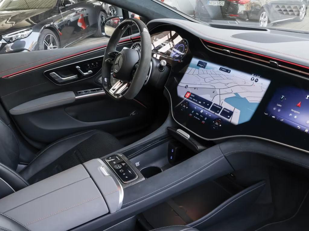 Mercedes-Benz EQS