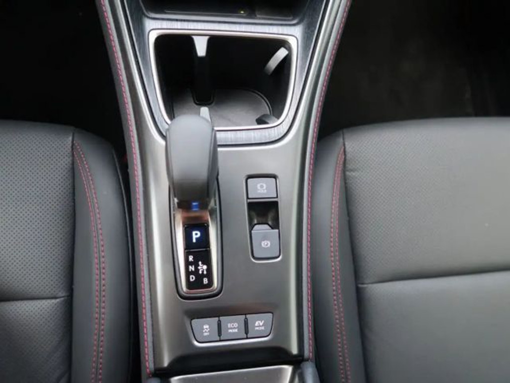 Lexus LBX