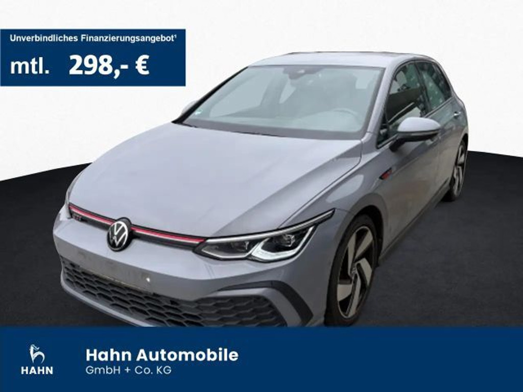 Volkswagen Golf 2023 Benzine