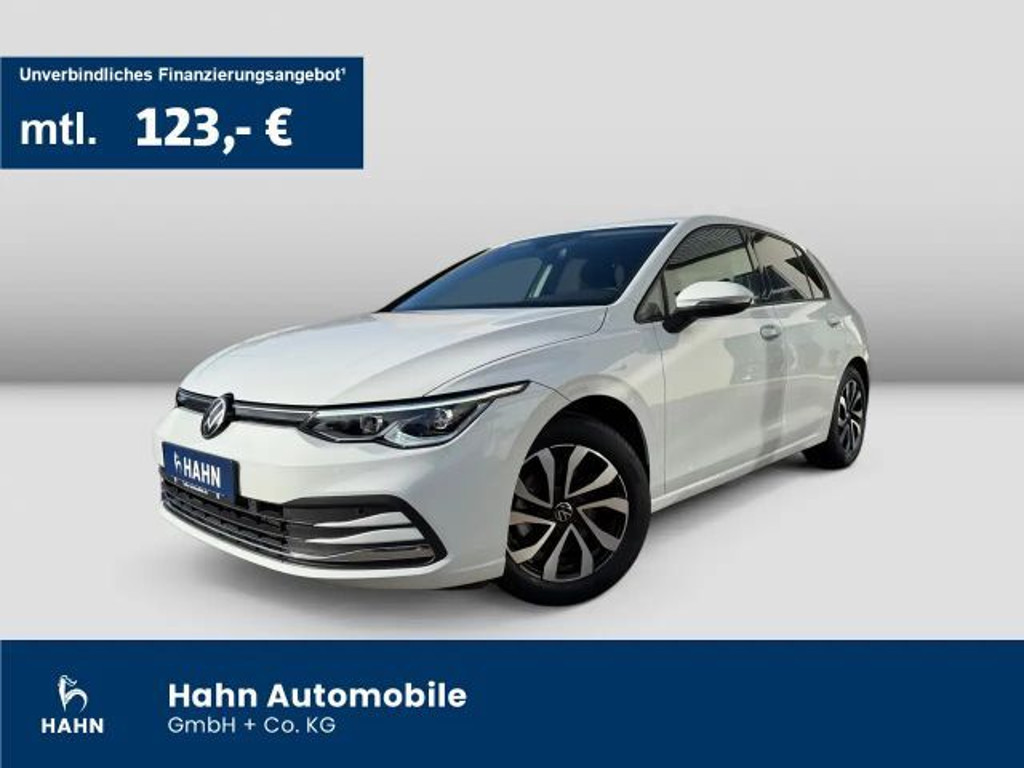 Volkswagen Golf 2023 Benzine