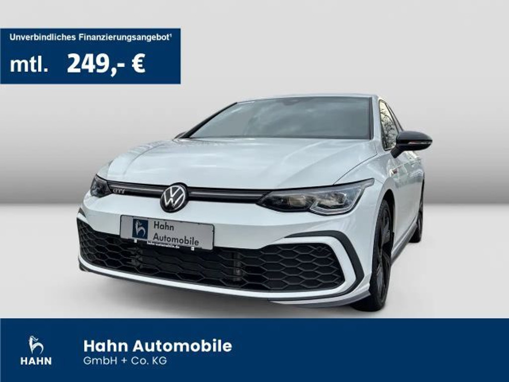 Volkswagen Golf 2024 Benzine