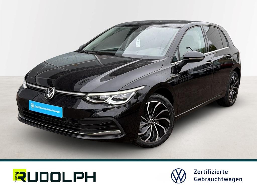 Volkswagen Golf 2022 Benzine