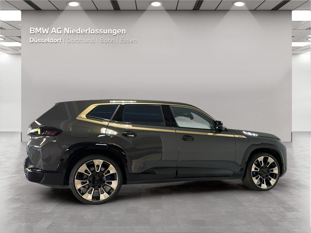 BMW XM