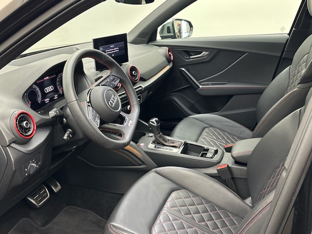 Audi SQ2