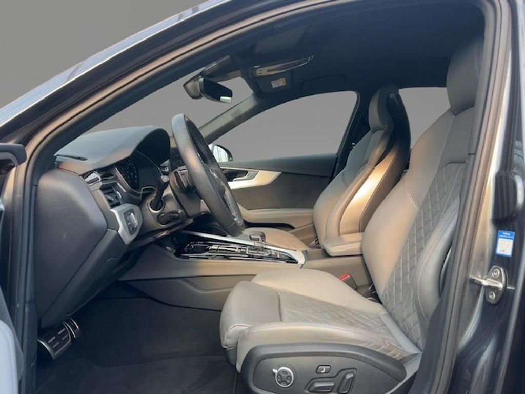 Audi S4