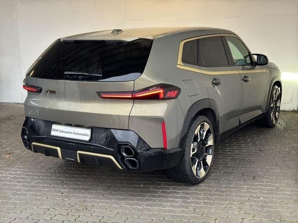 BMW XM