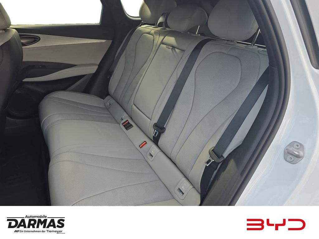BYD Seal 6
