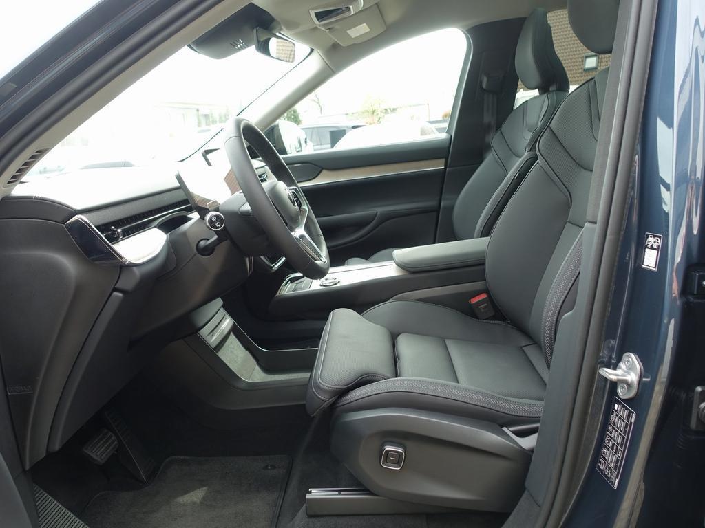 Volvo EX90