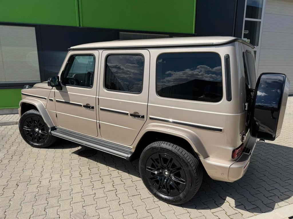 Mercedes-Benz G-Klasse