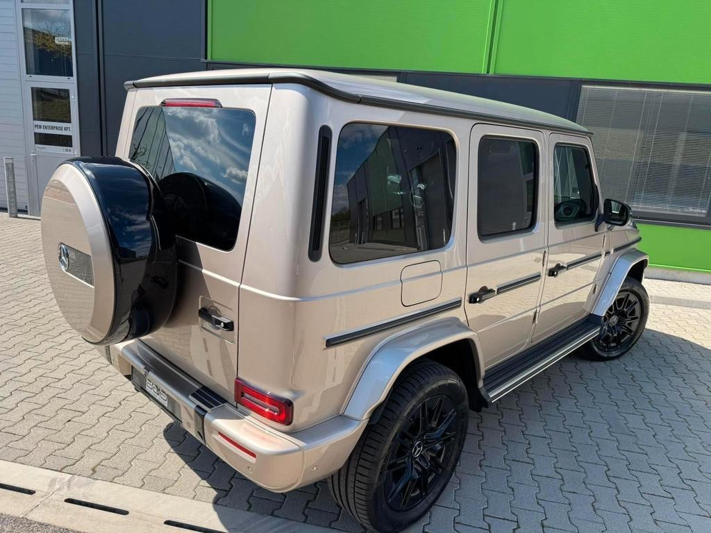 Mercedes-Benz G-Klasse