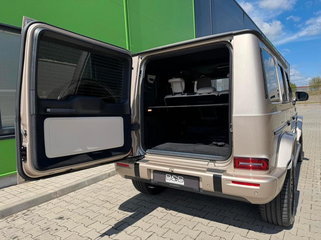 Mercedes-Benz G-Klasse