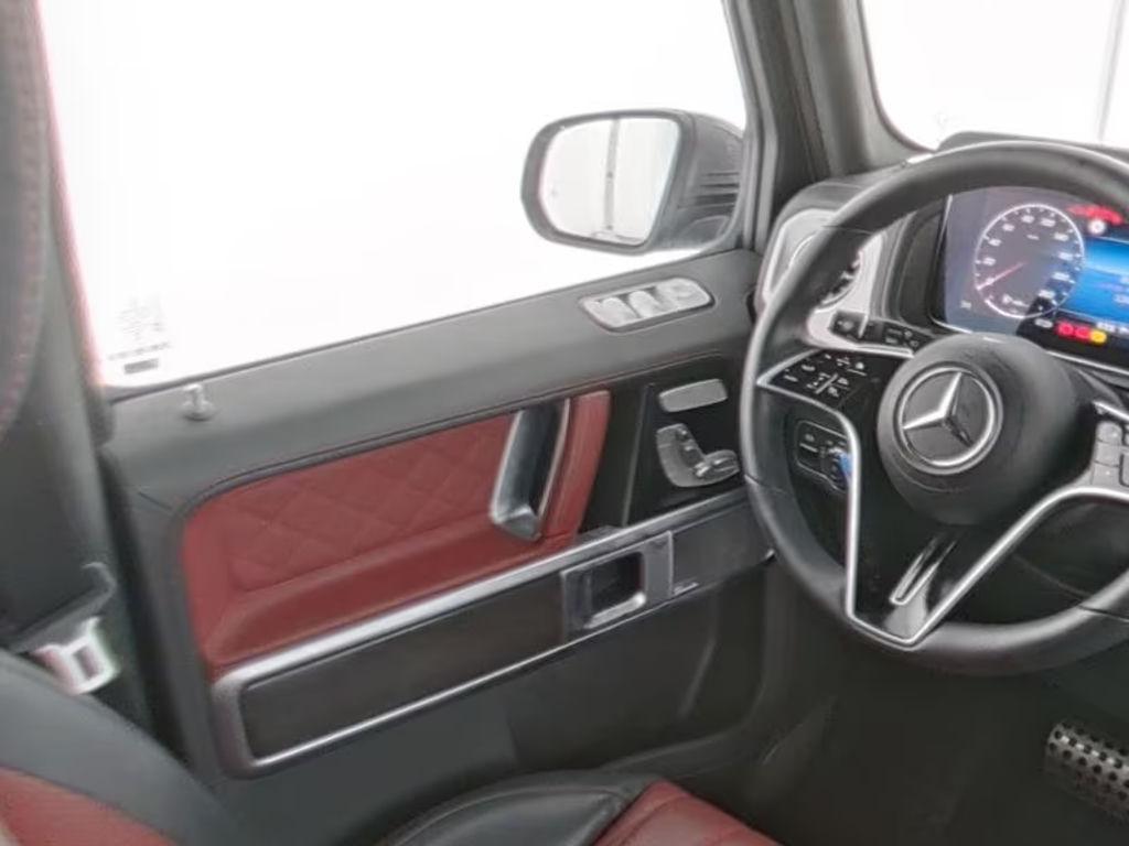 Mercedes-Benz G-Klasse