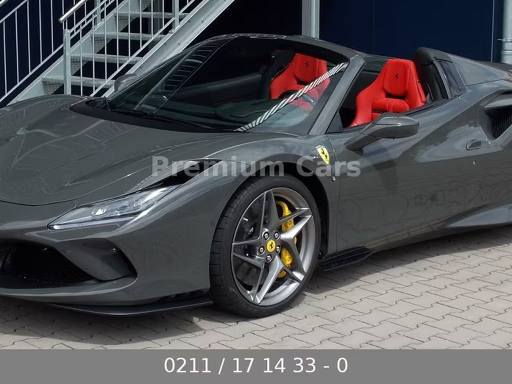 Ferrari F8