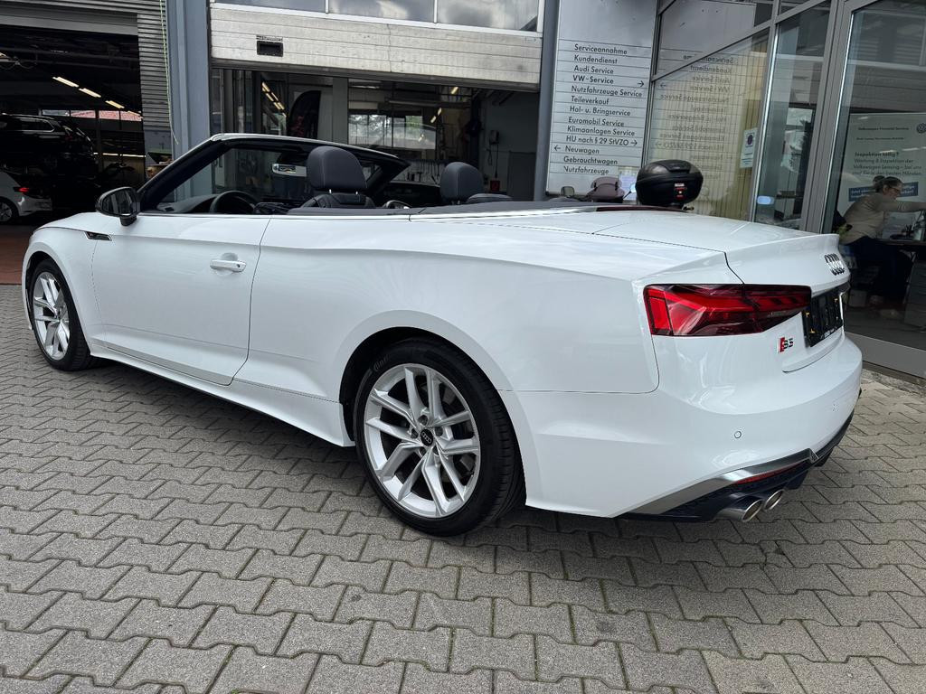 Audi S5