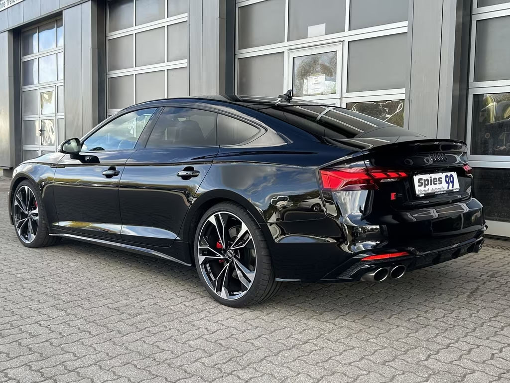 Audi S5