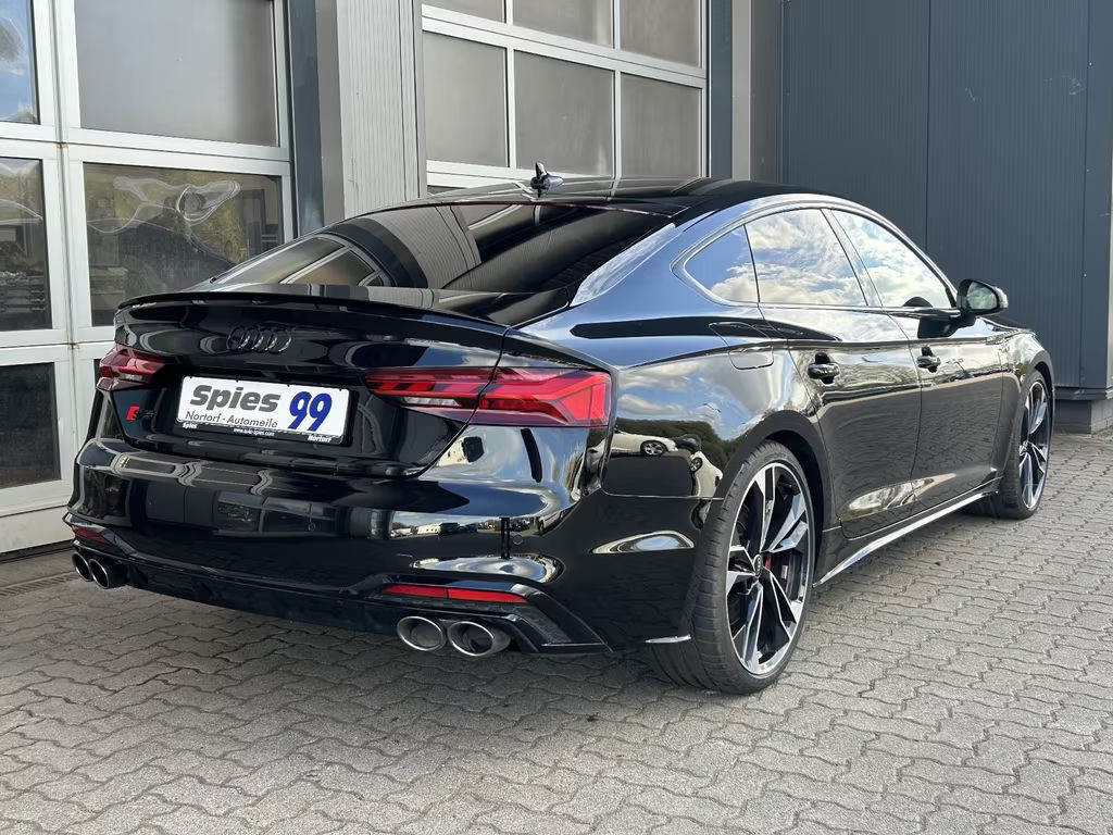 Audi S5