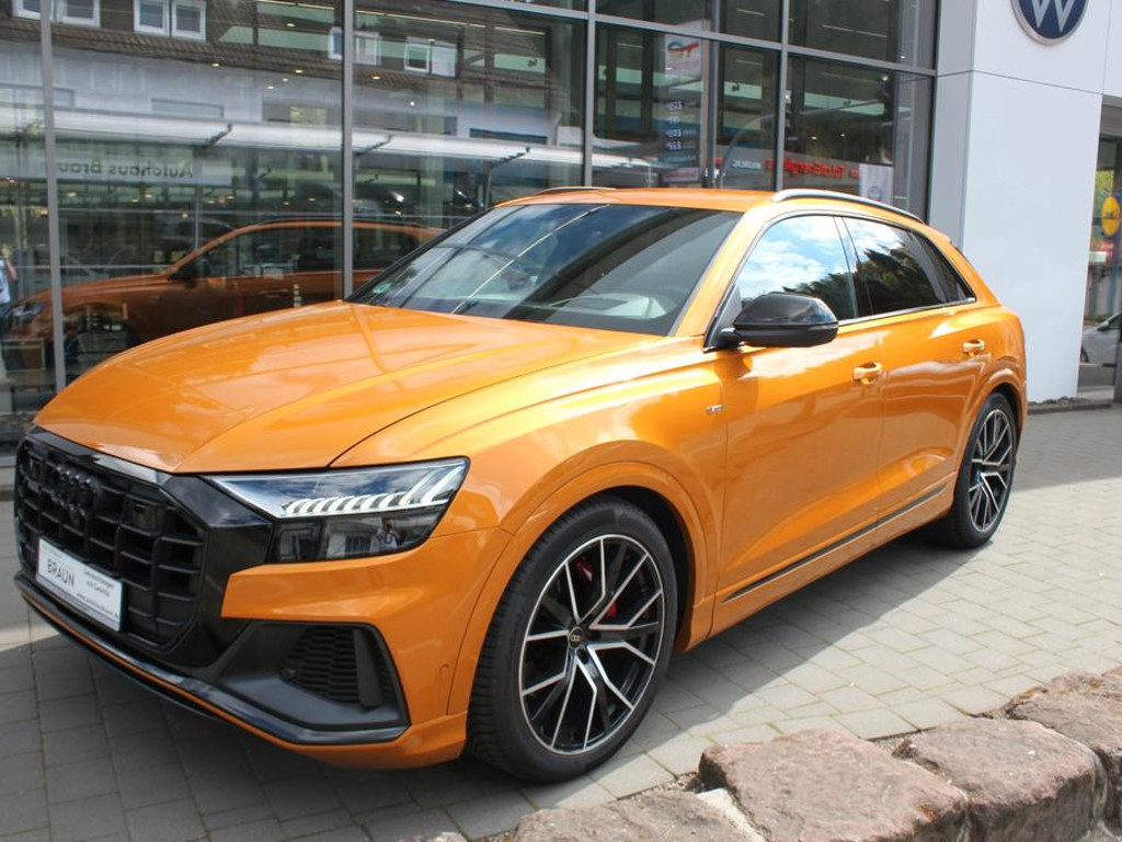 Audi Q8