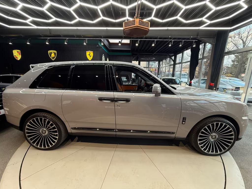 Rolls-Royce Cullinan