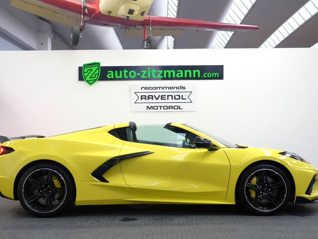 Corvette C8