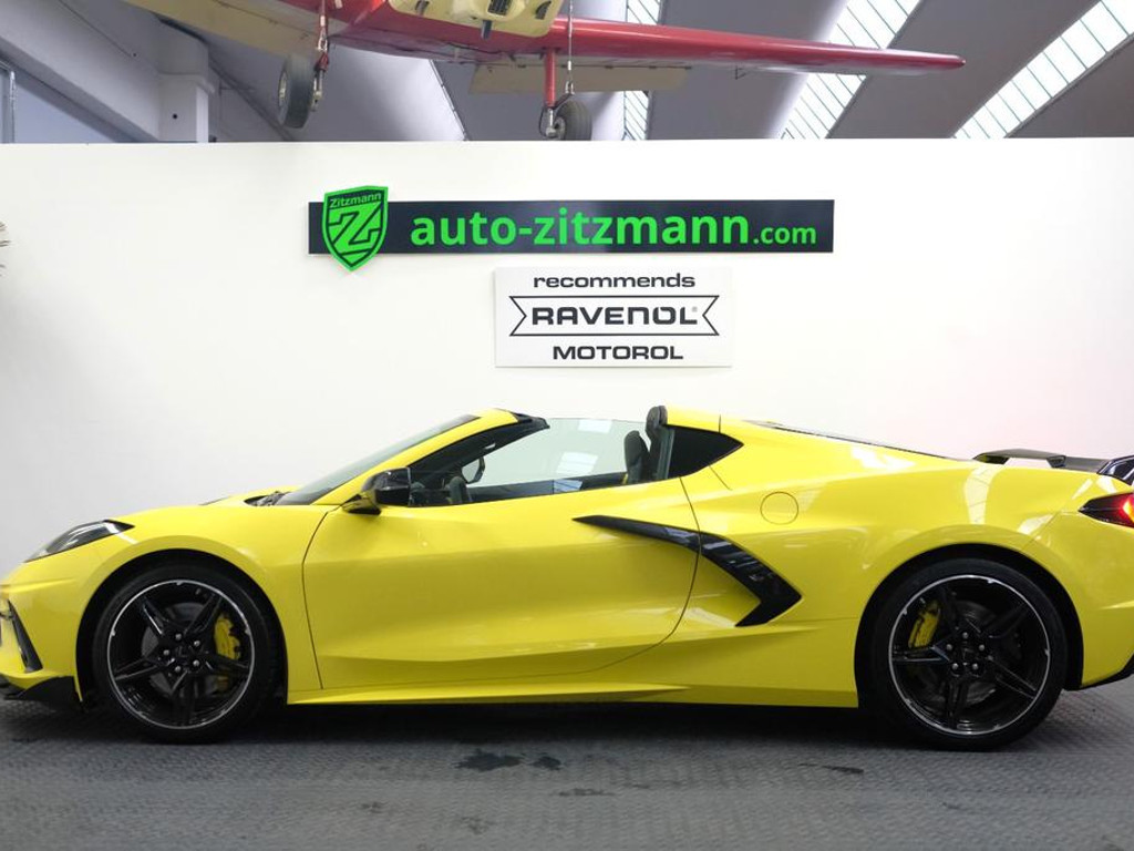 Corvette C8