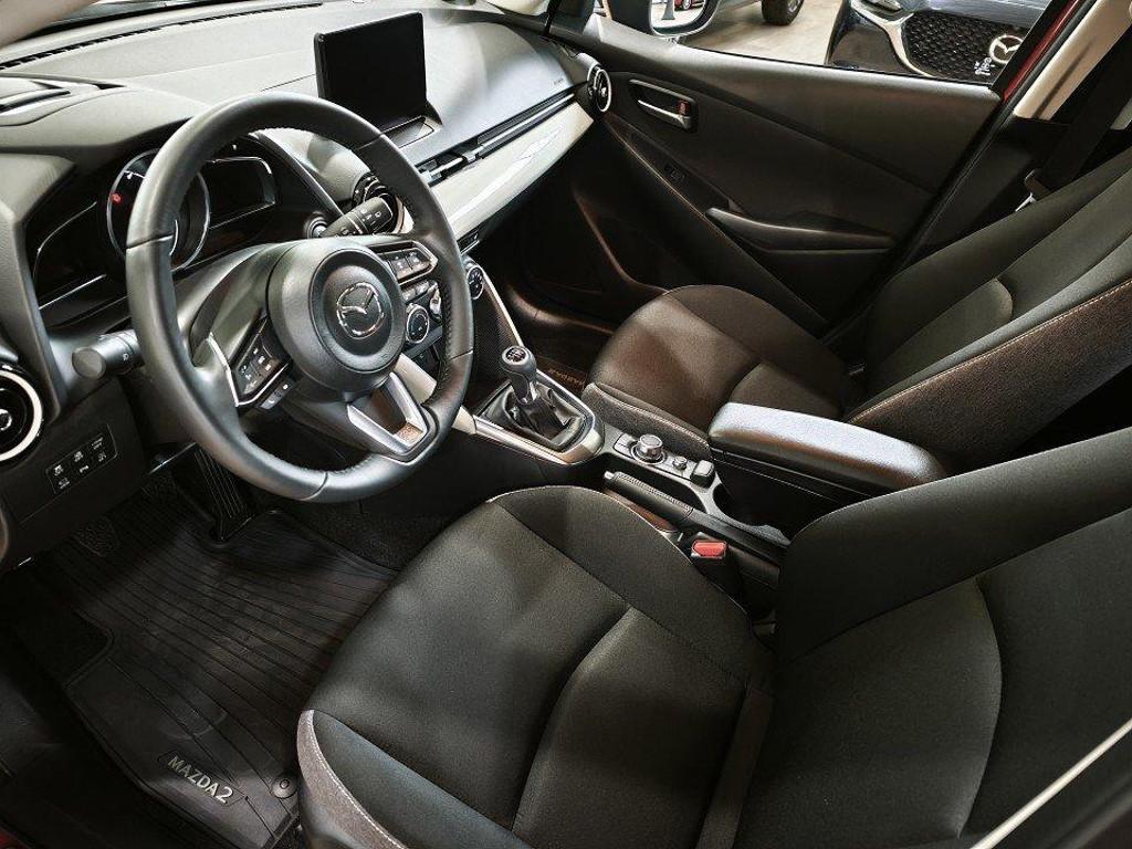 Mazda 2