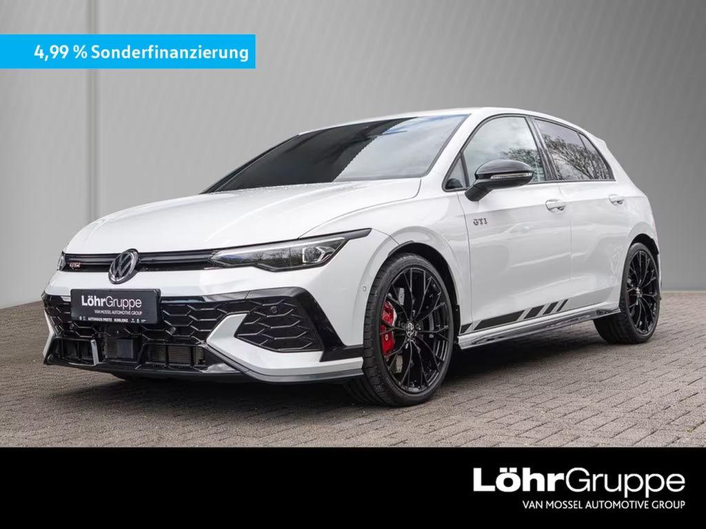 Volkswagen Golf 2025 Benzine