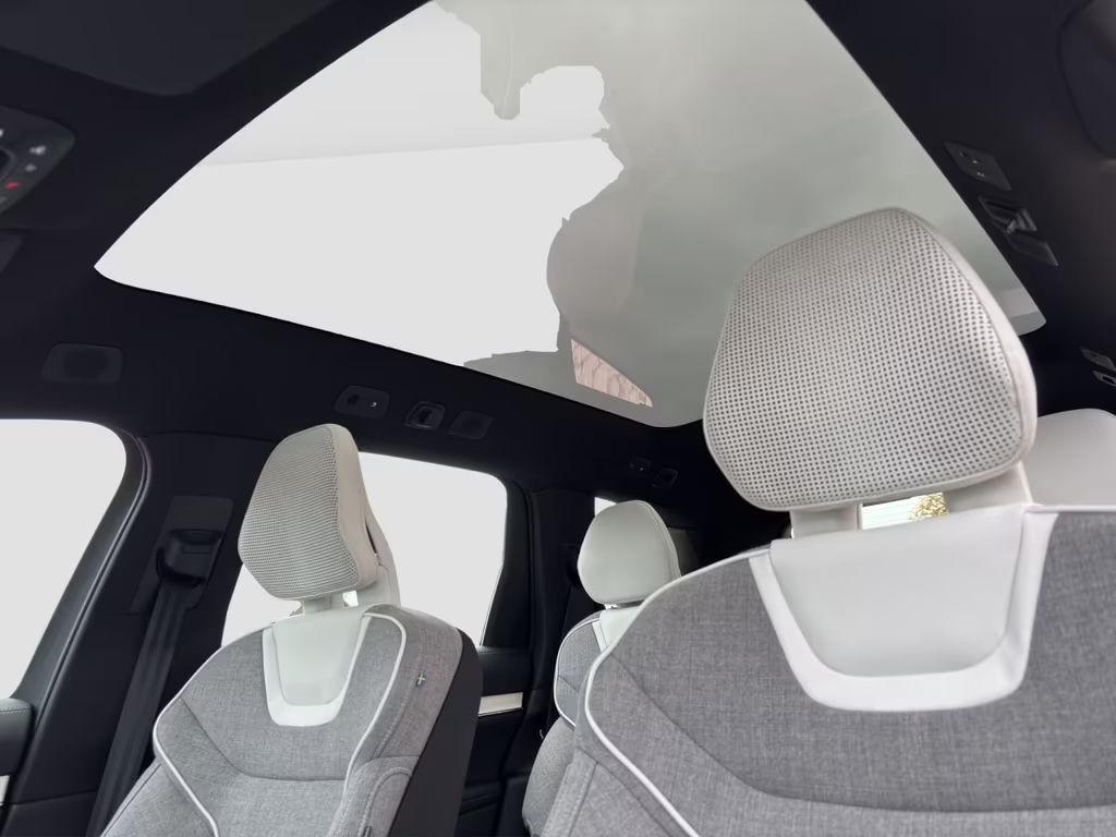 Volvo EX90