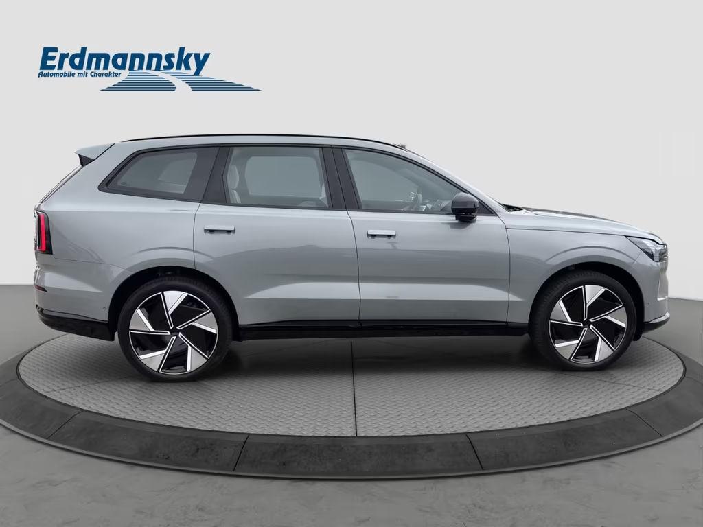 Volvo EX90