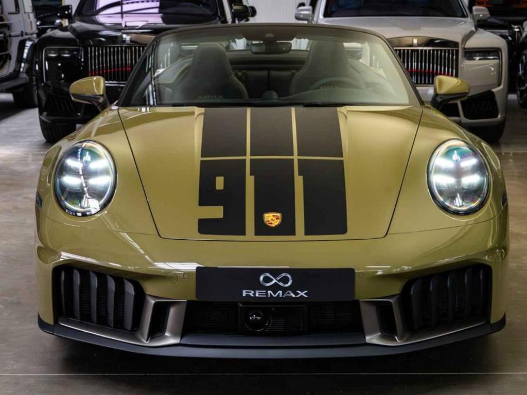 Porsche 911