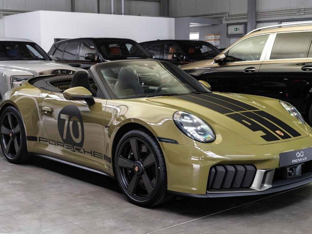 Porsche 911