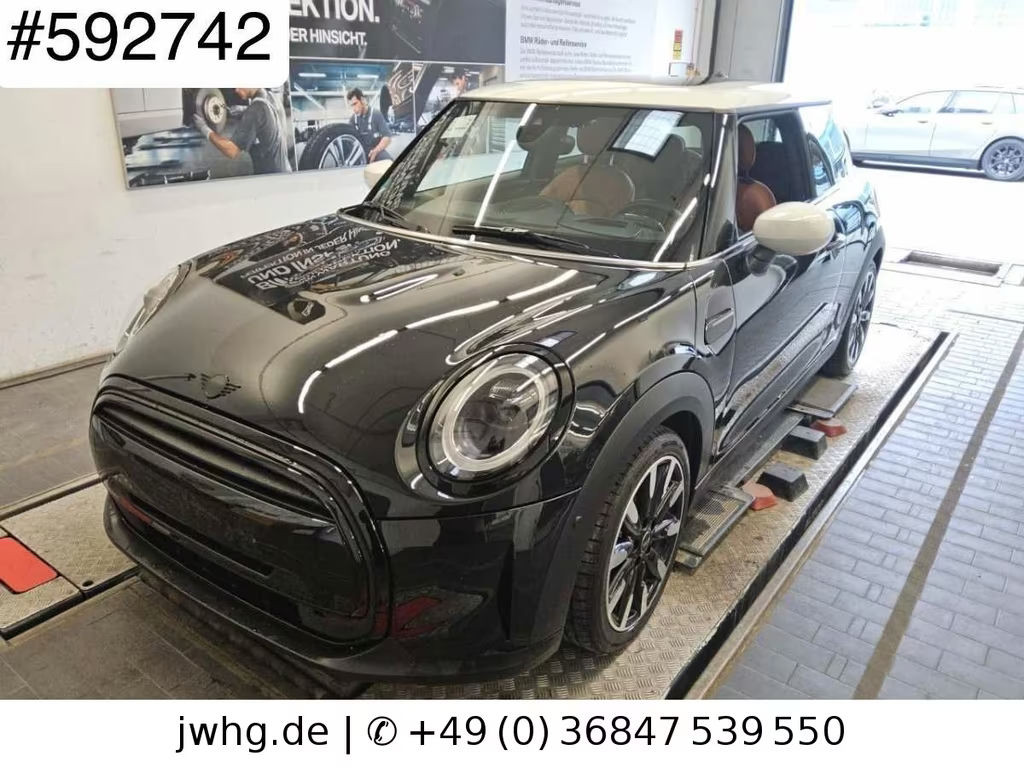 Mini Cooper 2023 Benzine