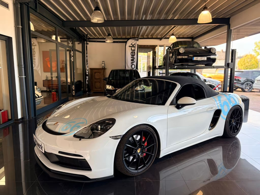 Porsche Boxster 2021 Benzine