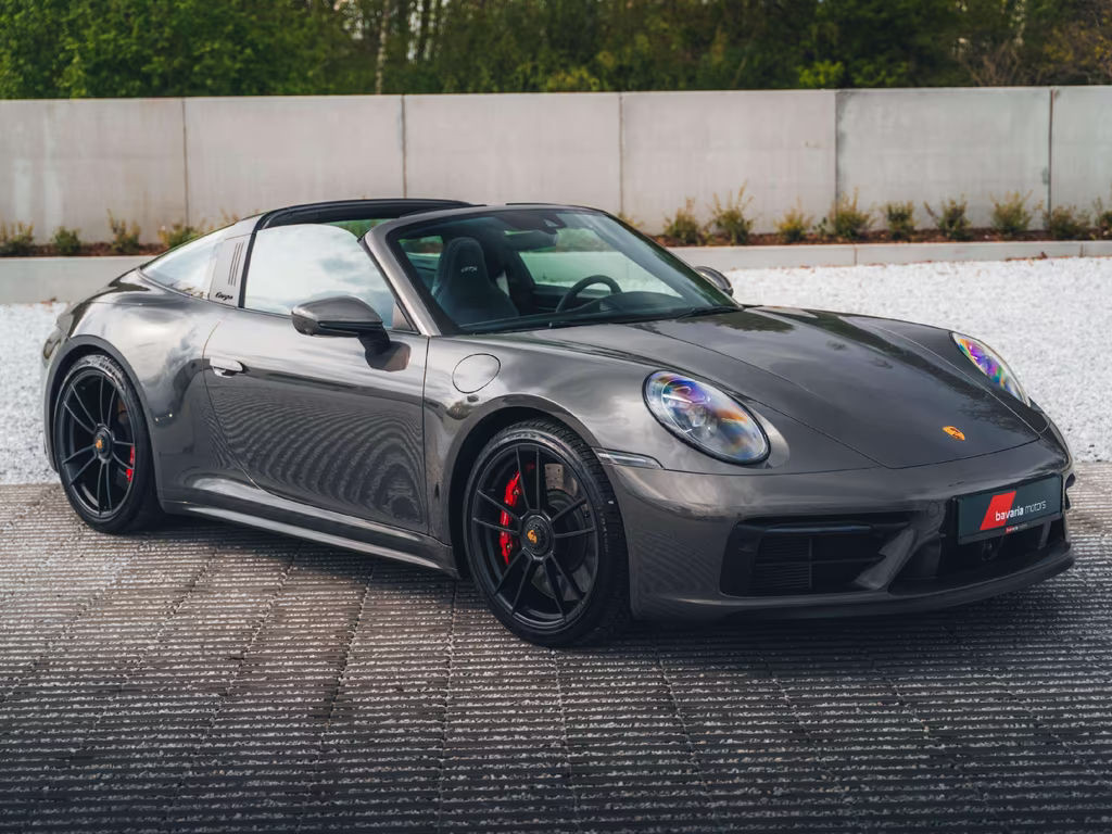 Porsche 911 2022 Benzine